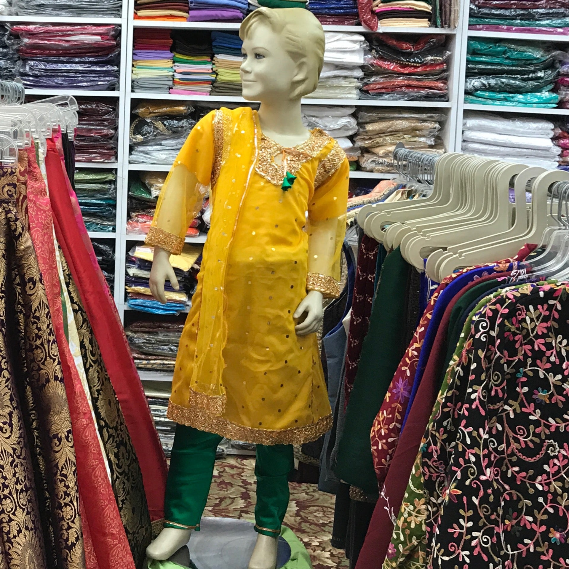 KURTA CHURIDAR DUPATTA
