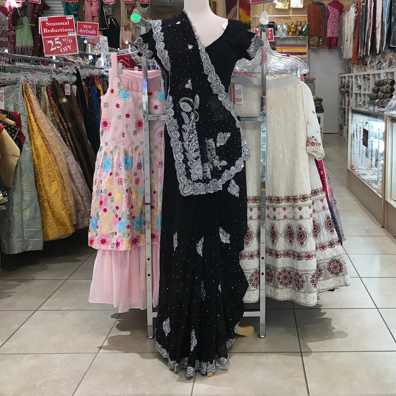 SAREE/READY/BLOUSE