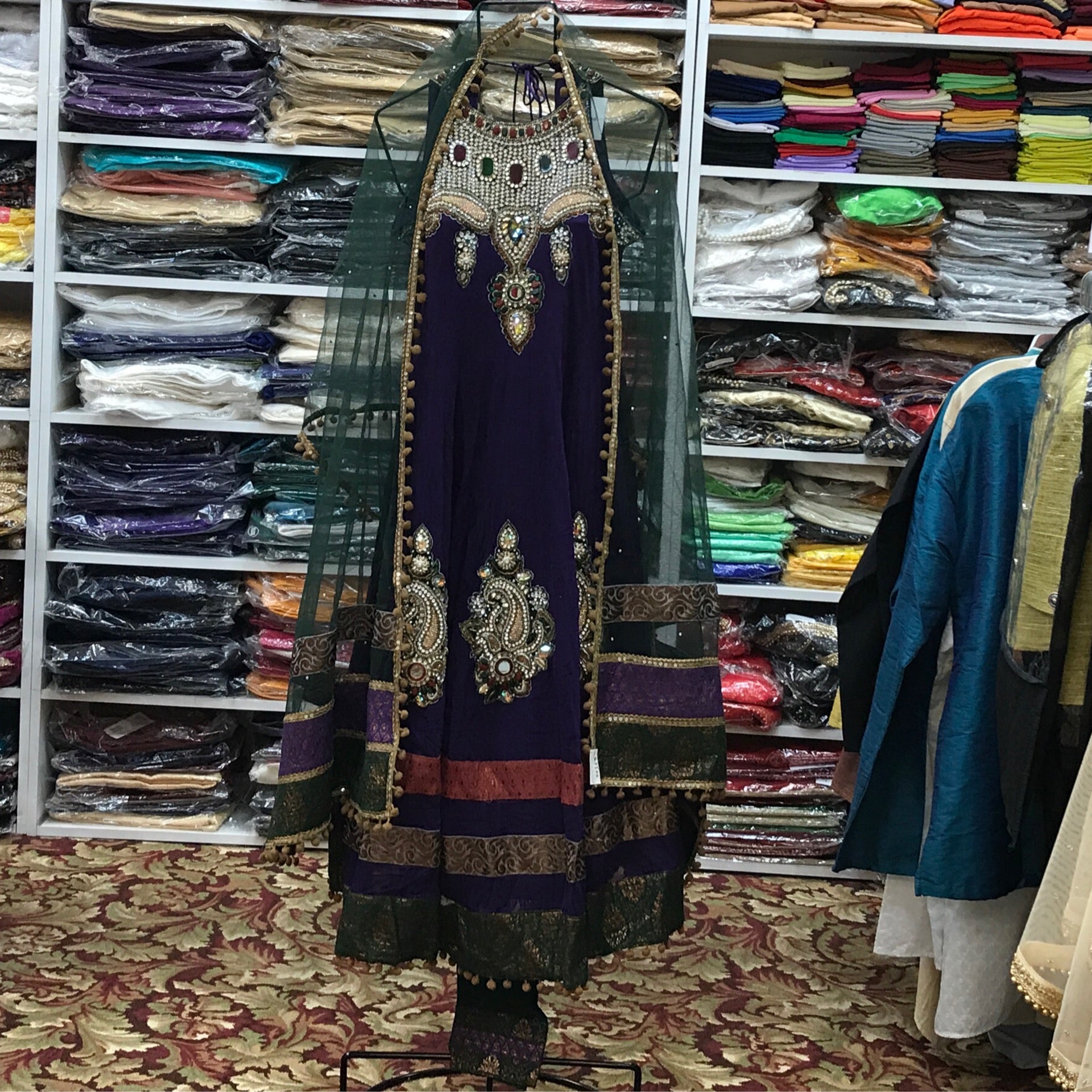 Kurta Churidar Dupatta Size 38