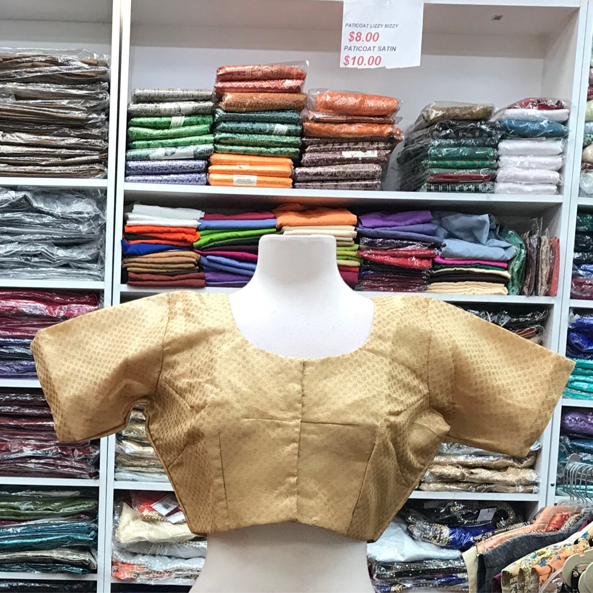 BLOUSE SIZE 42