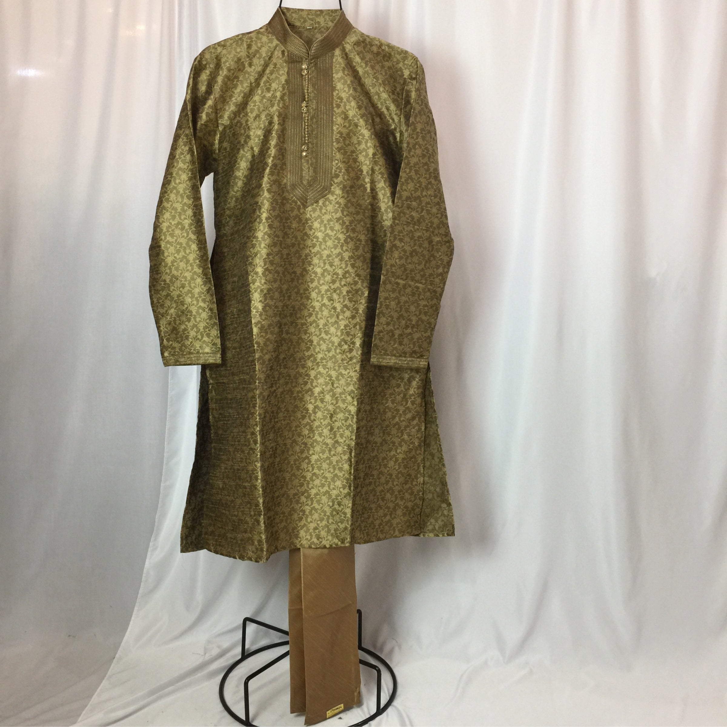 Kurta Pajamas Size 44