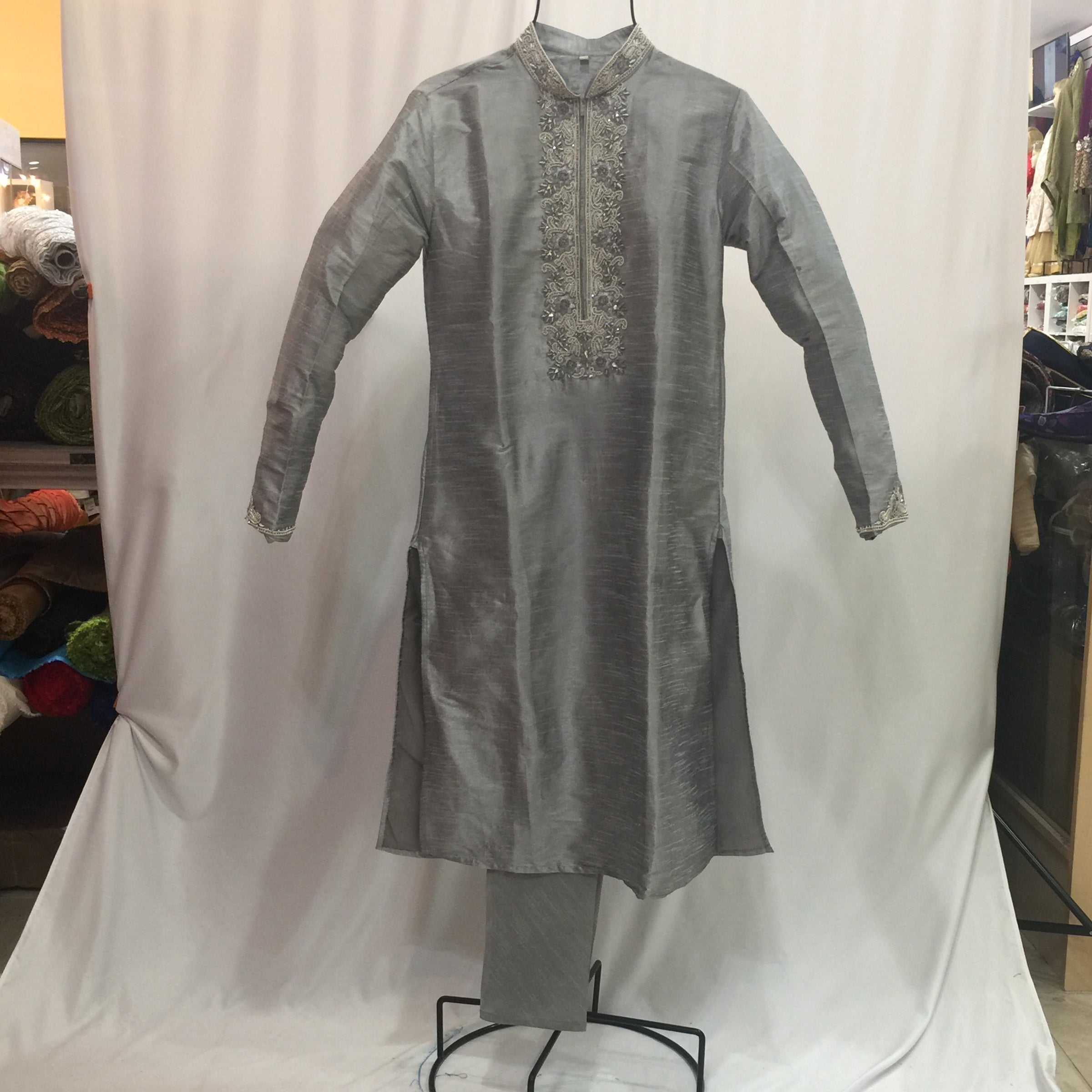 Men's Kurta Pajamas Size 40