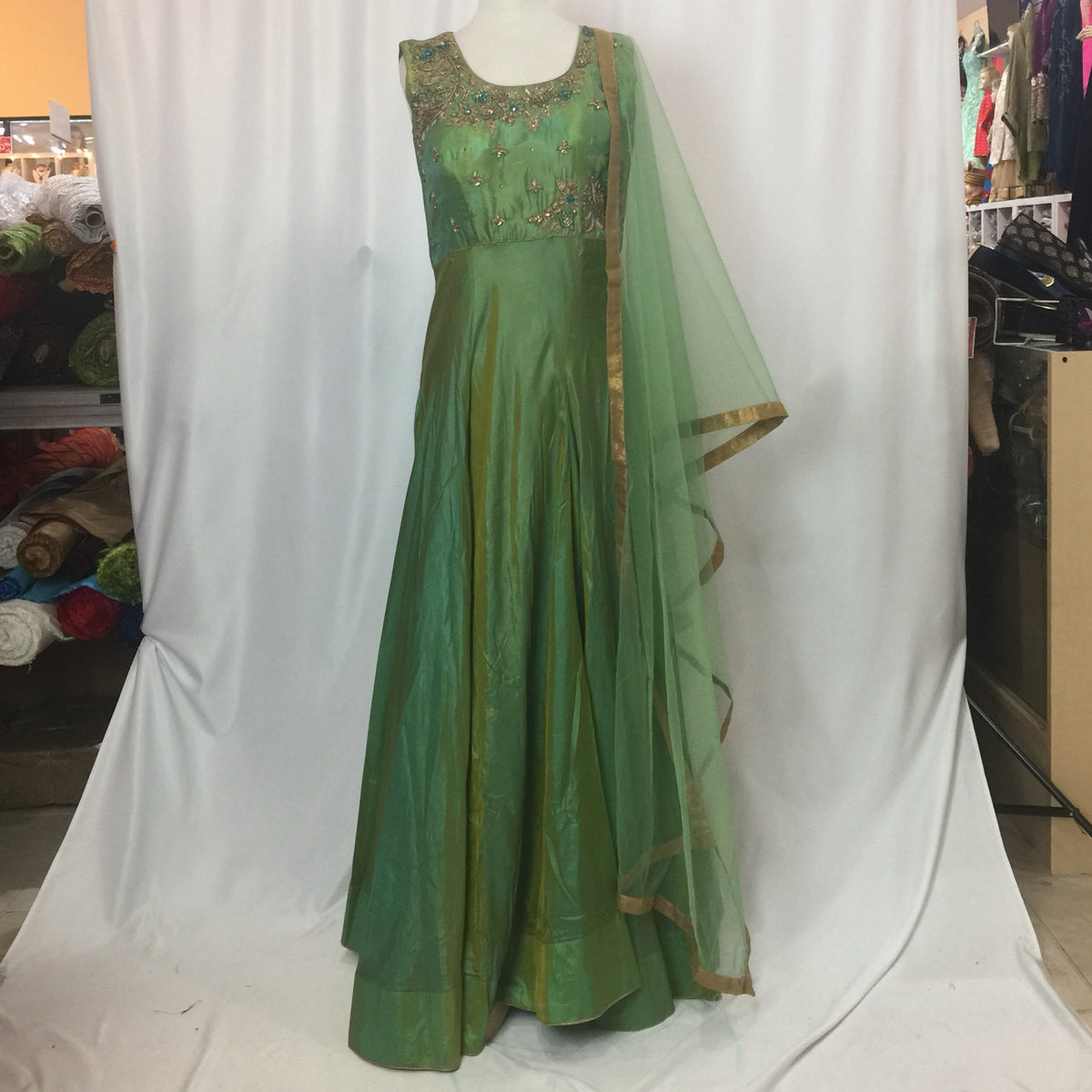 Anarkali Gown Size 40