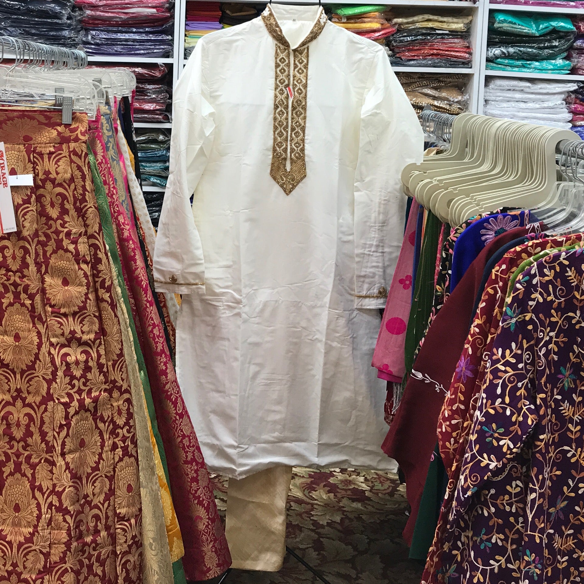 MANS KURTA PAJAMA SIZE 48