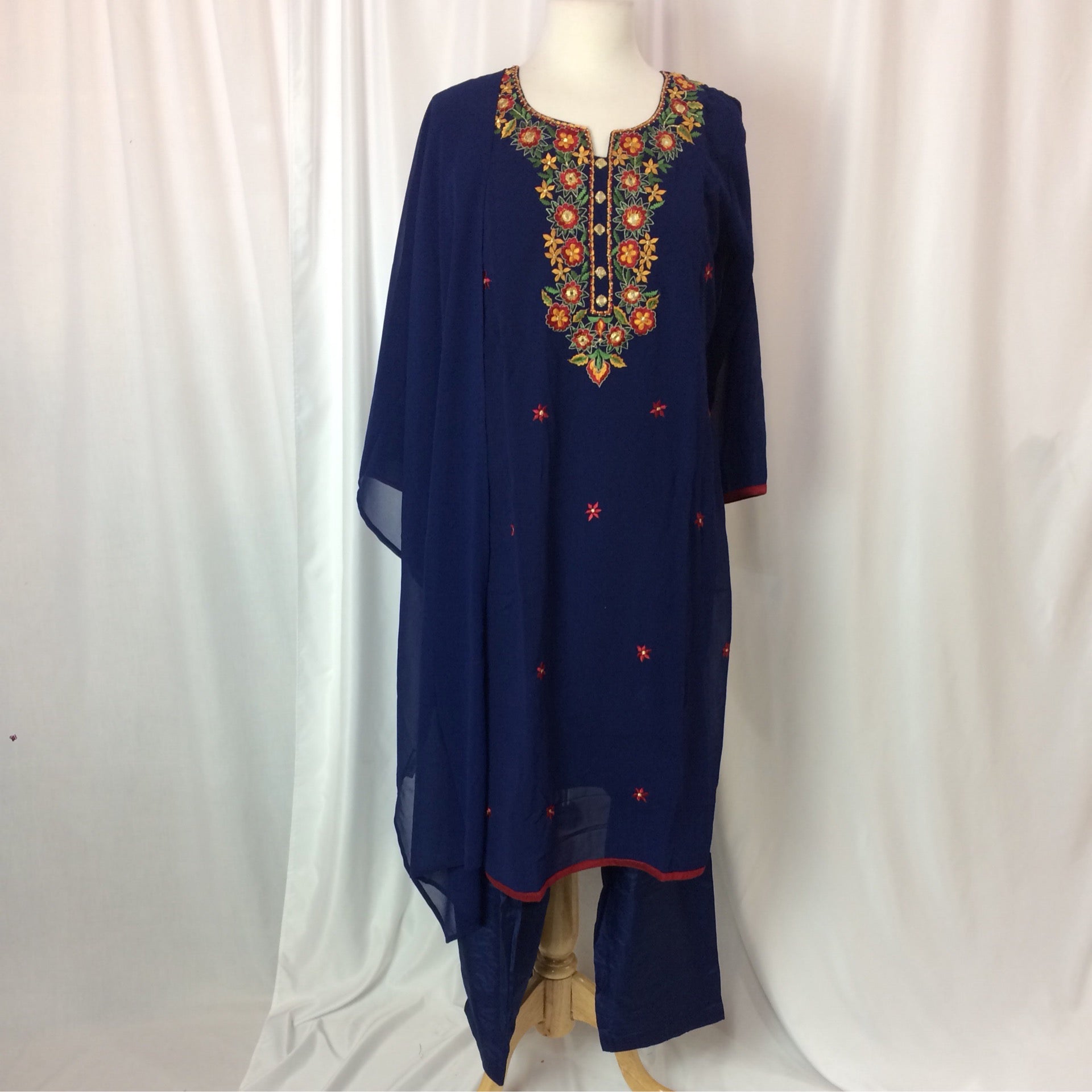 Shalwar suit size 38