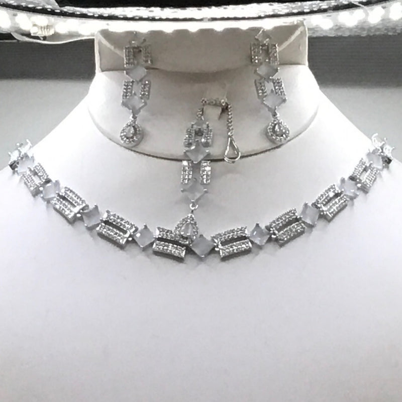 AD NECKLACE SET