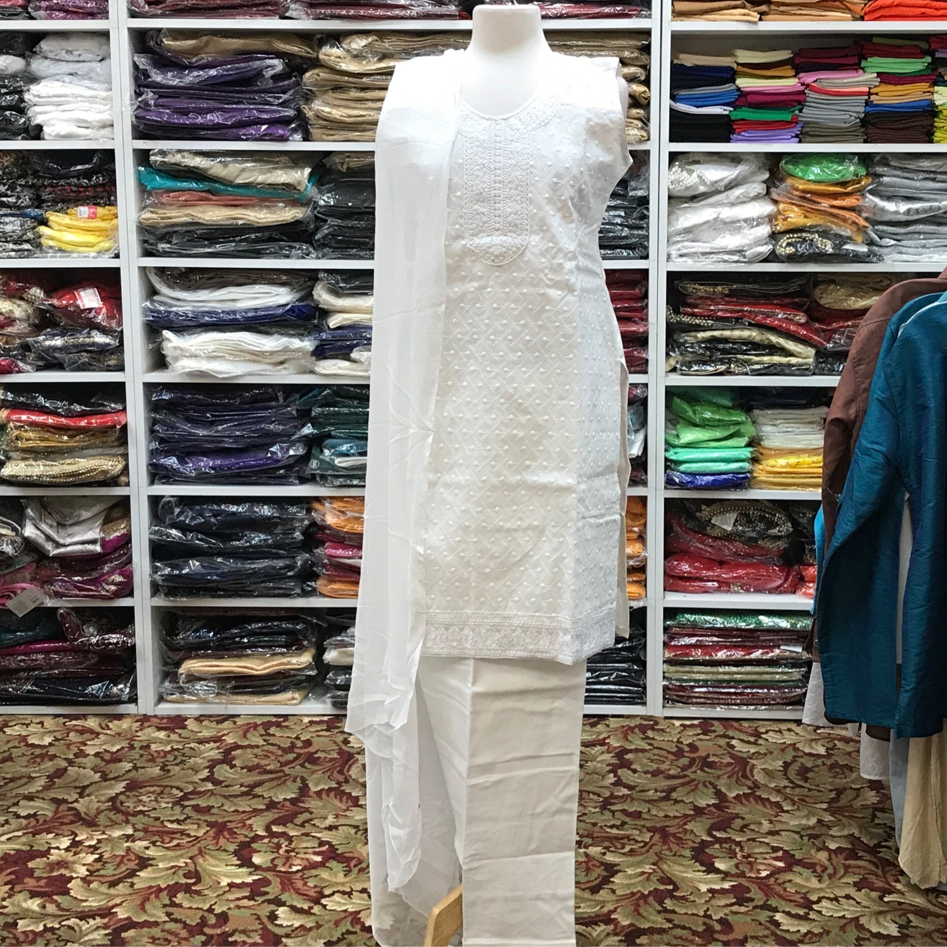 Kurta Shalwar Dupatta Size 40