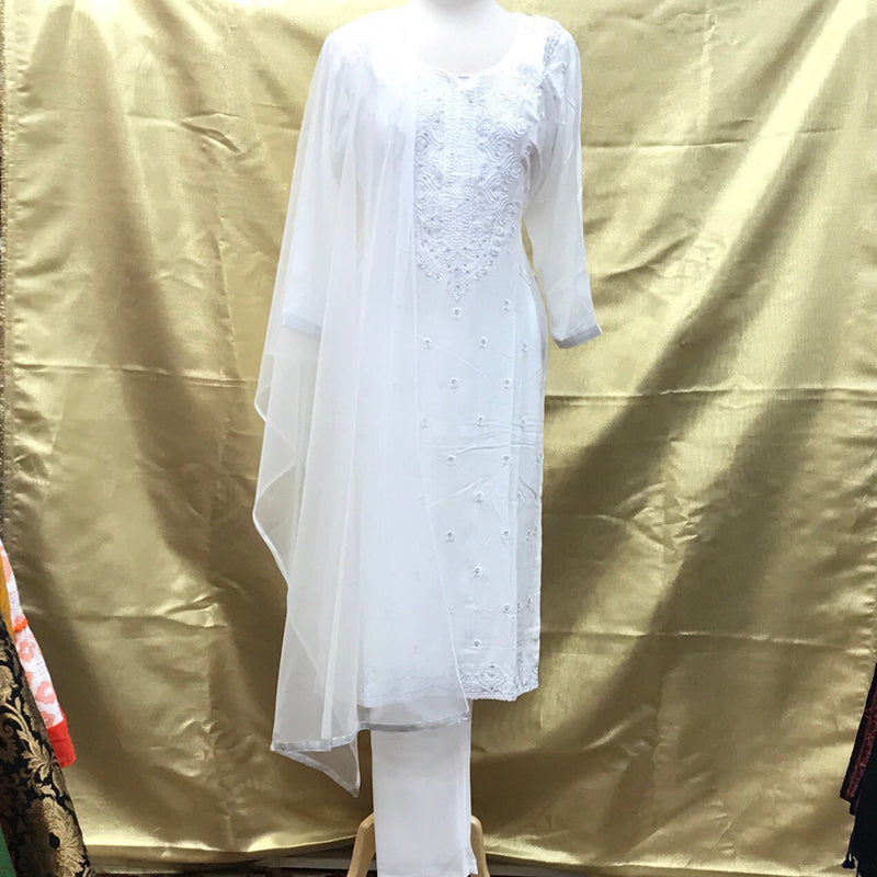 KURTA PAJAMA SCARF SIZE 38