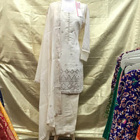 PAKISTANI SUIT SIZE 42