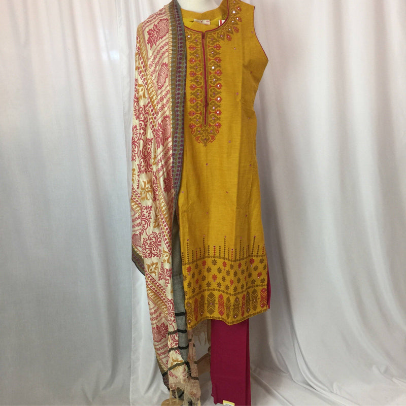 Kurta Churidar Size 40 - Mirage Sarees