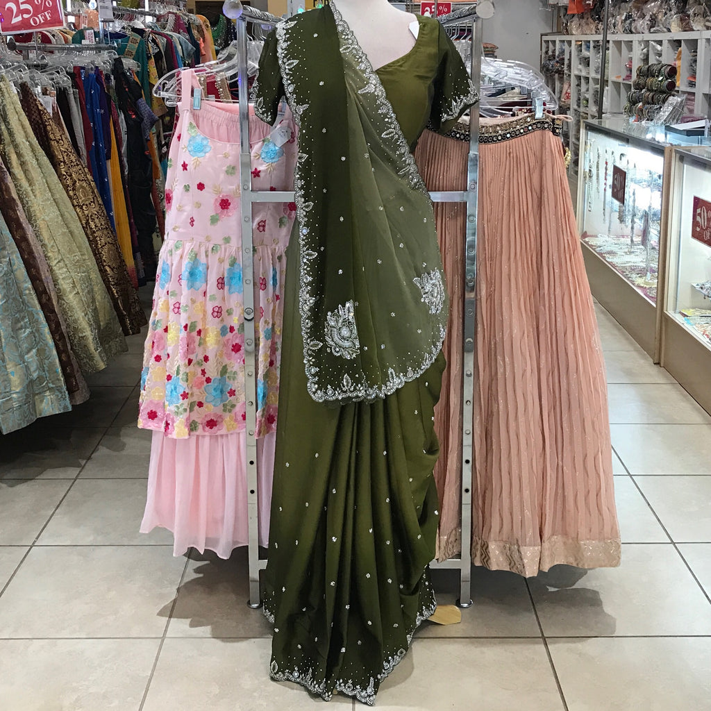 SAREE/READY/BLOUSE