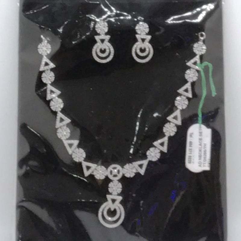 AD NECKLACE SET