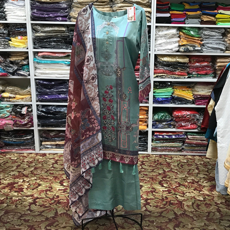 Pakistani Suit Size 40