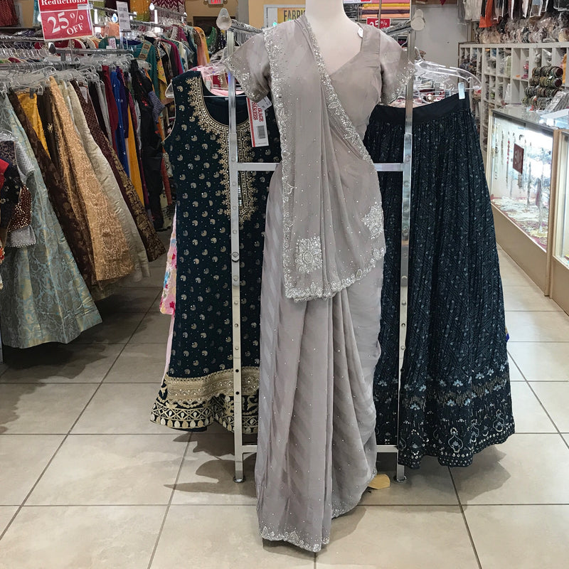 SAREE/READY/BLOUSE
