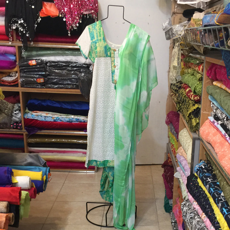 Shalwar Kameez Size 42