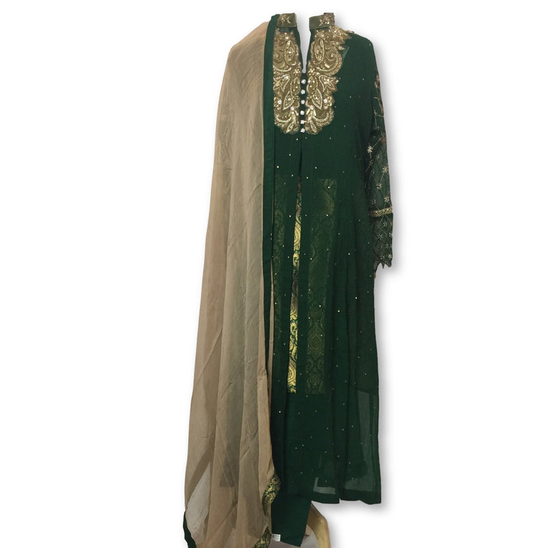 Pakistani Suit Size 44