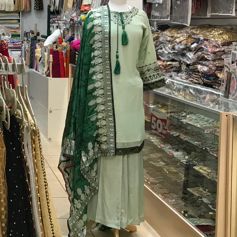 KURTA TROUSER SCARF, SIZE SMALL