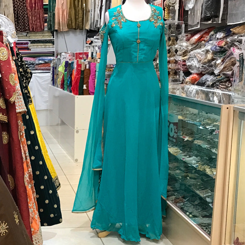 GOWN 1PCS SIZE 40