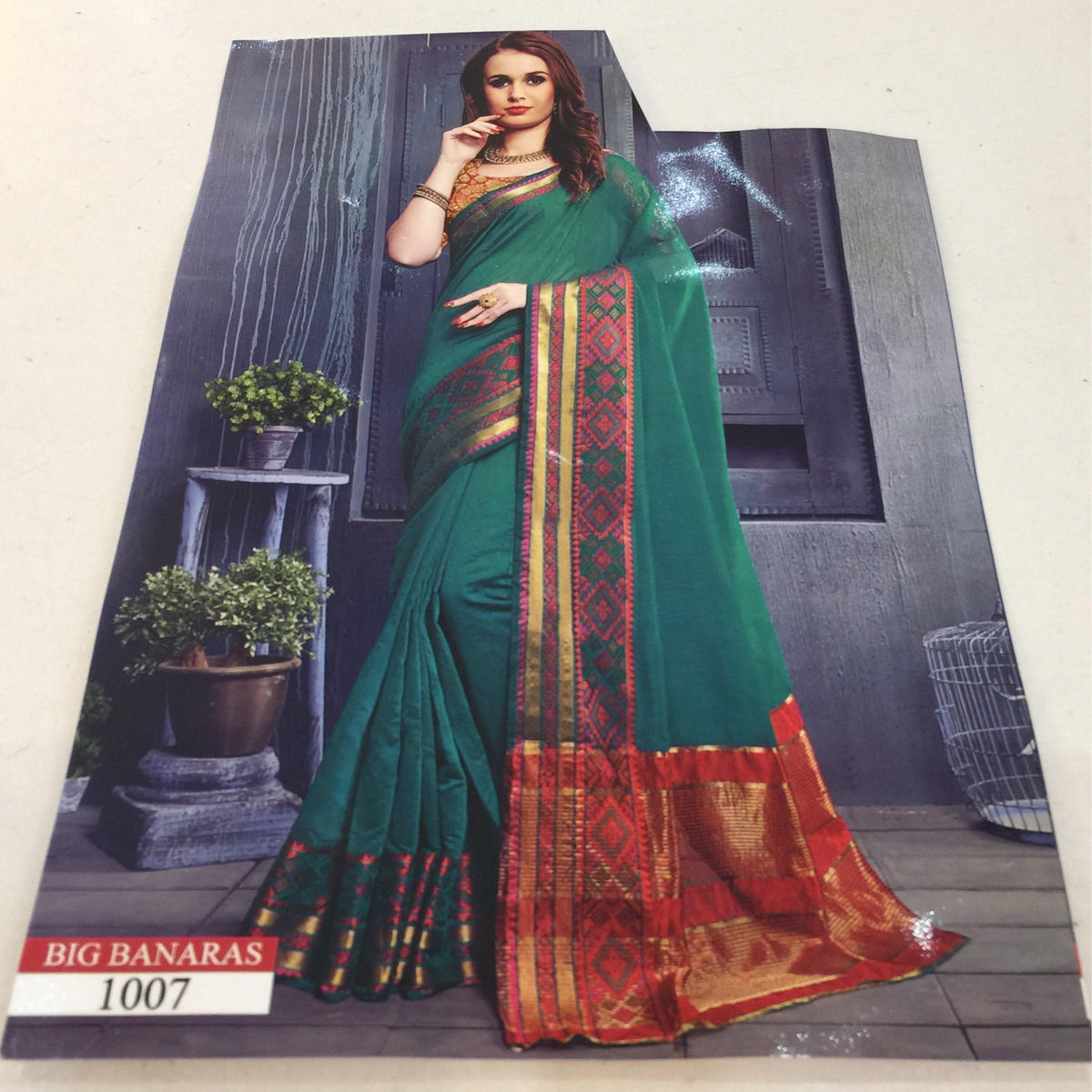 Big Banaras - Mirage Sari Center