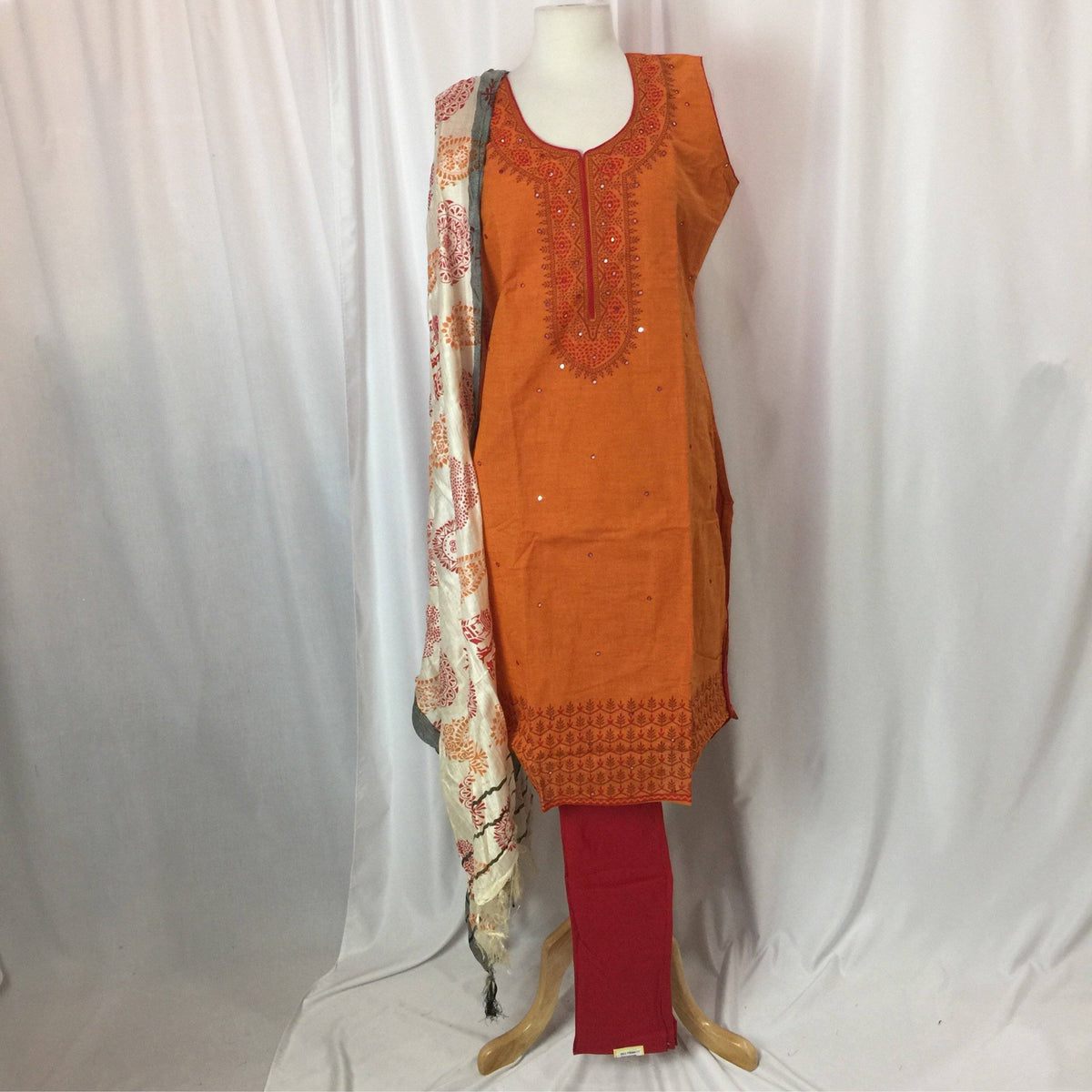 Kurta Churidar Size 44 - Mirage Sarees
