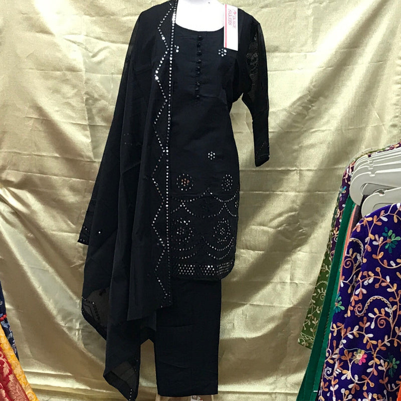 PAKISTANI SUIT SIZE 46