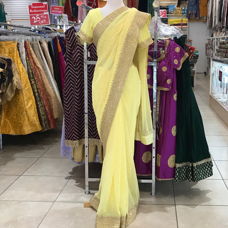 SAREE/READY BLOUSE