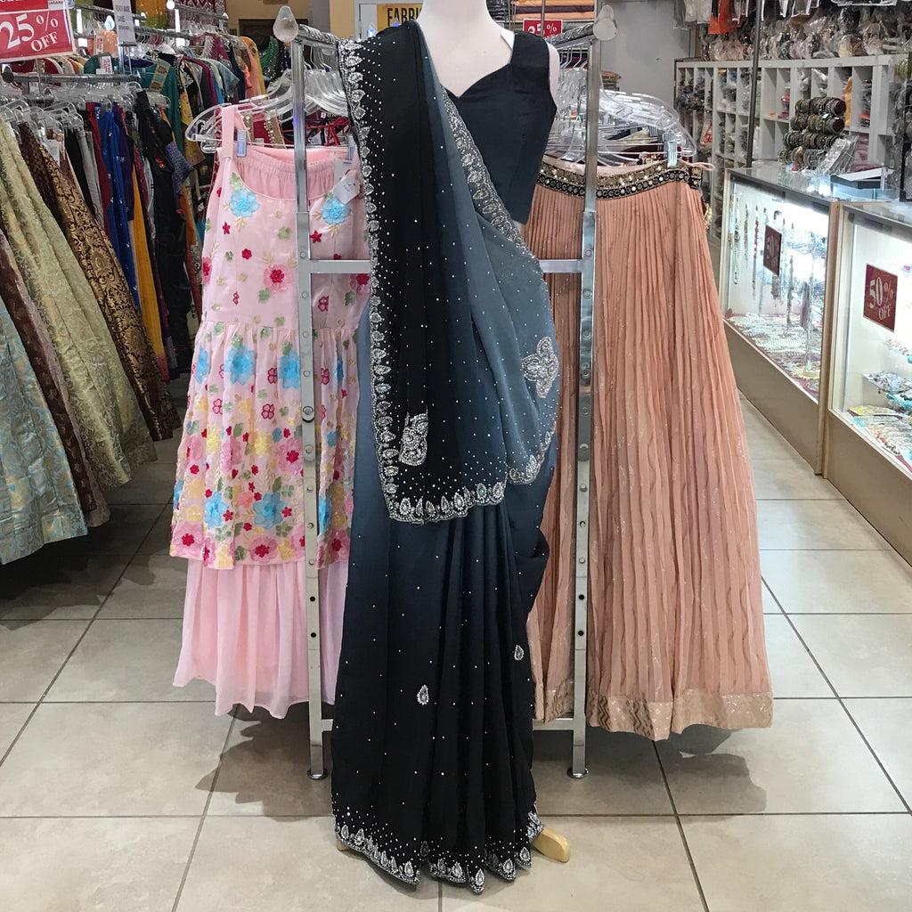 SAREE/READY/BLOUSE