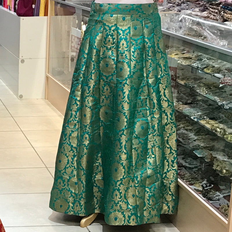 BROCKET SKIRTS