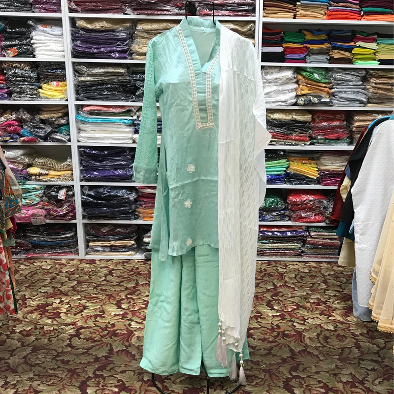 Pakistani Suit Size 36