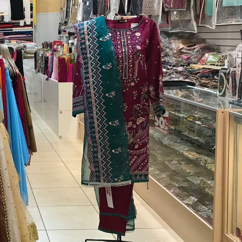 KURTA TROUSER SCARF SIZE SMALL