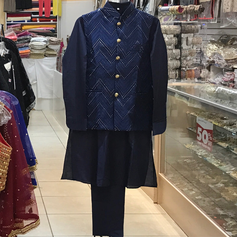 KURTA PAJAMA VEST SIZE 40