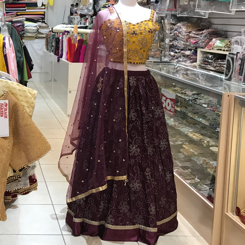 LEHENGA CHOLI SCARF SIZE 42