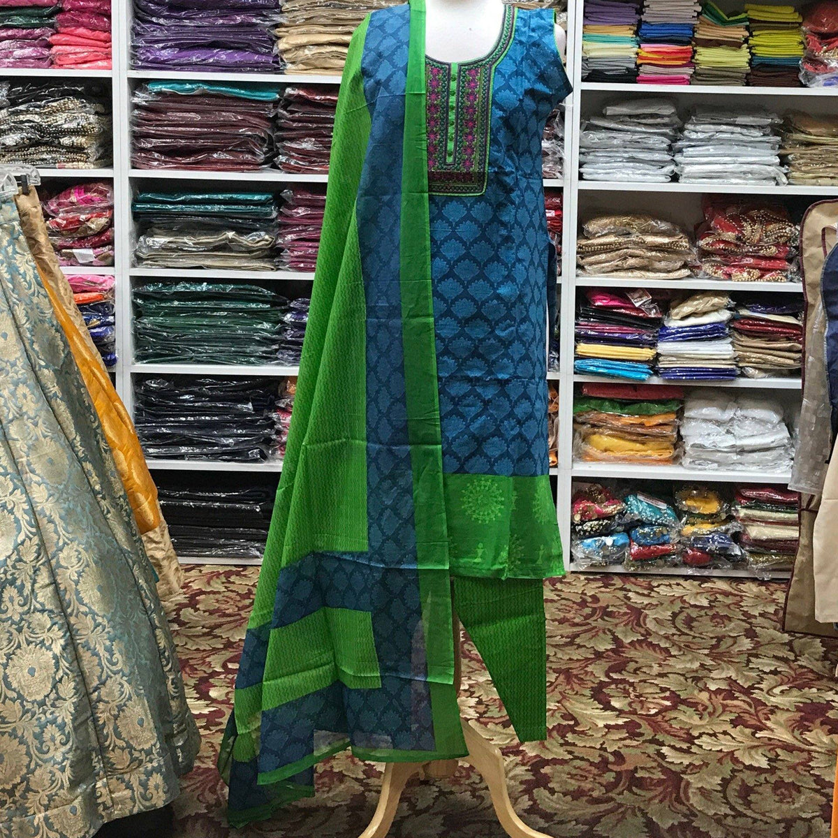 KURTA SHALWAR DUPATTA SIZE 40 - Mirage Sarees