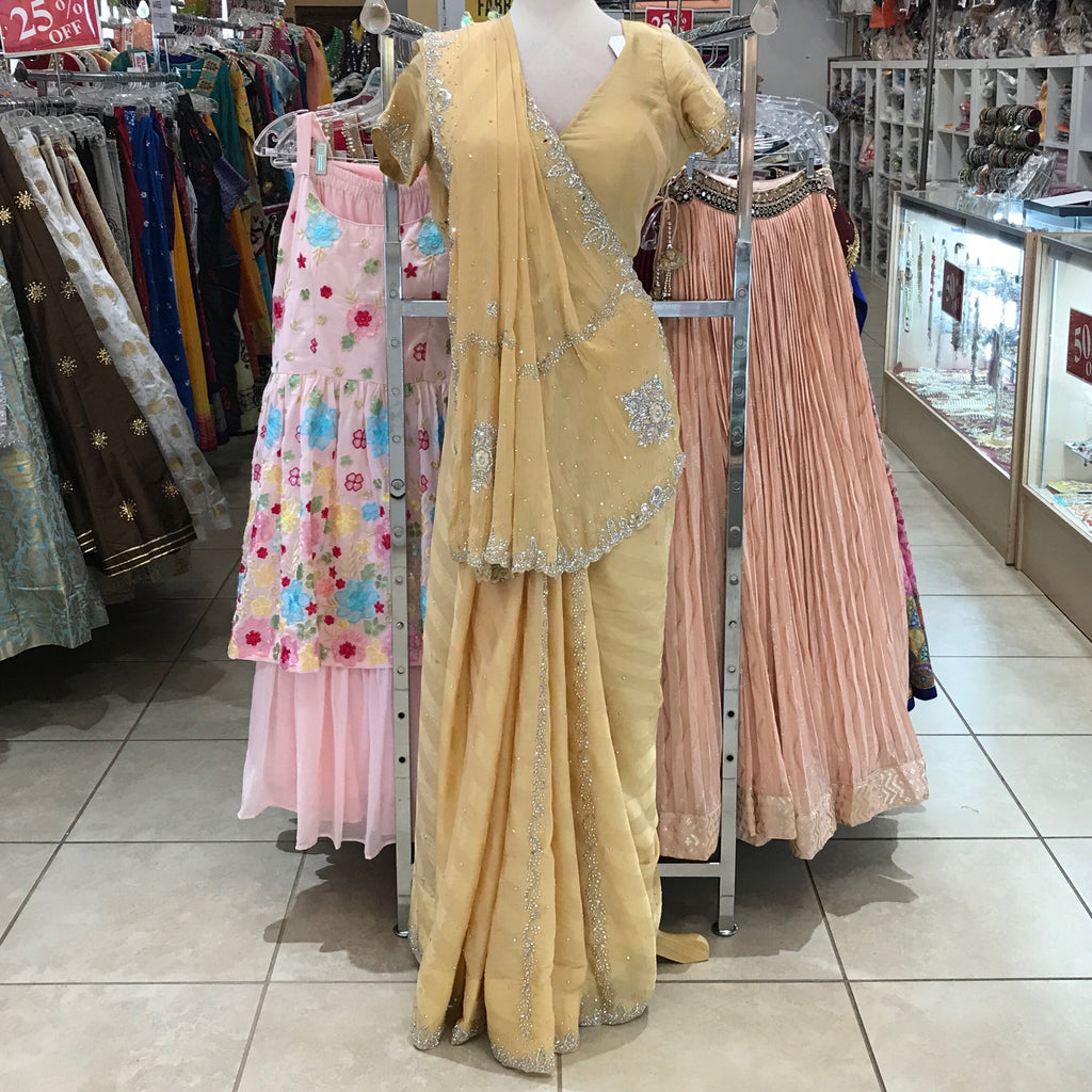 SAREE/READY/BLOUSE