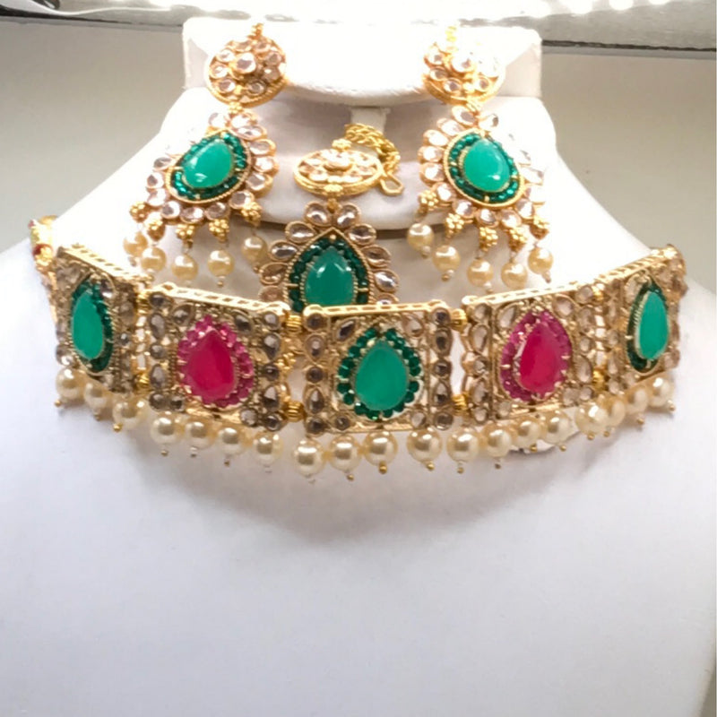 Necklace set