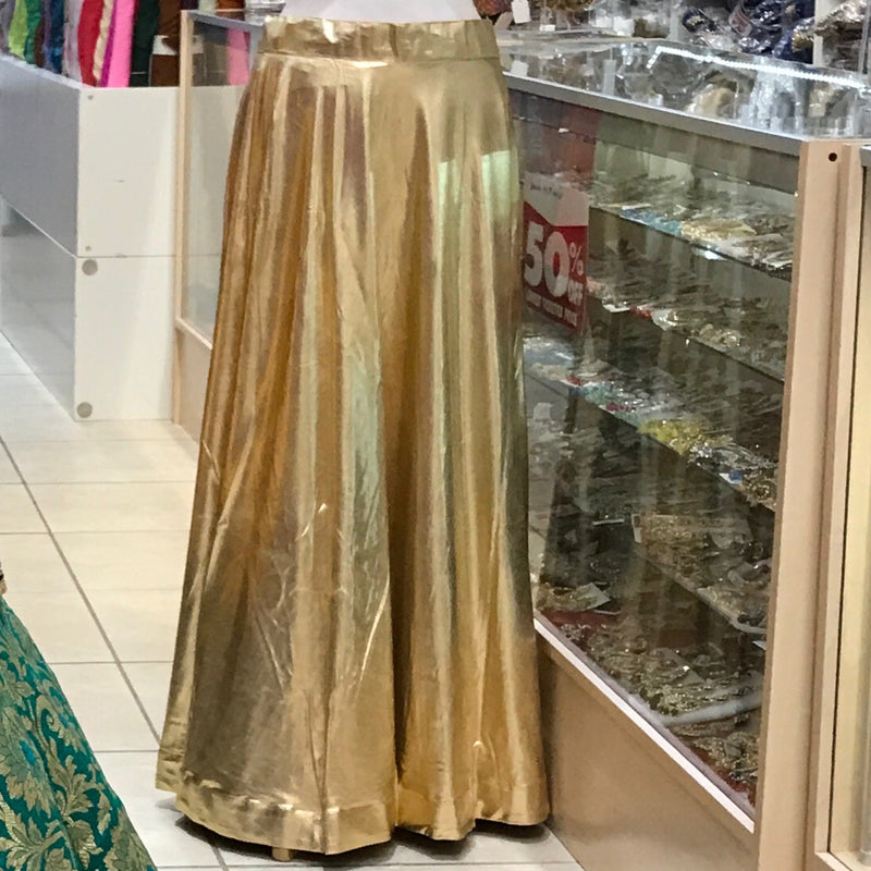 FANCY SKIRT SIZE 40