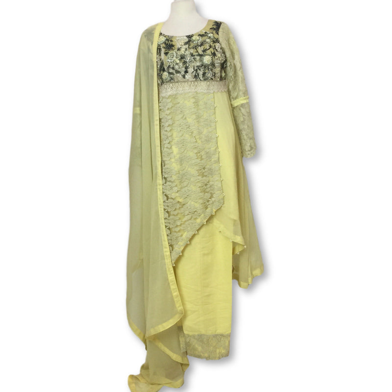 Pakistani Suit Size 40