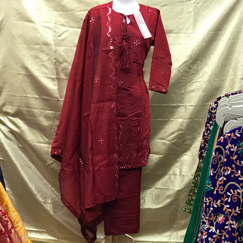 PAKISTANI SUIT SIZE 44