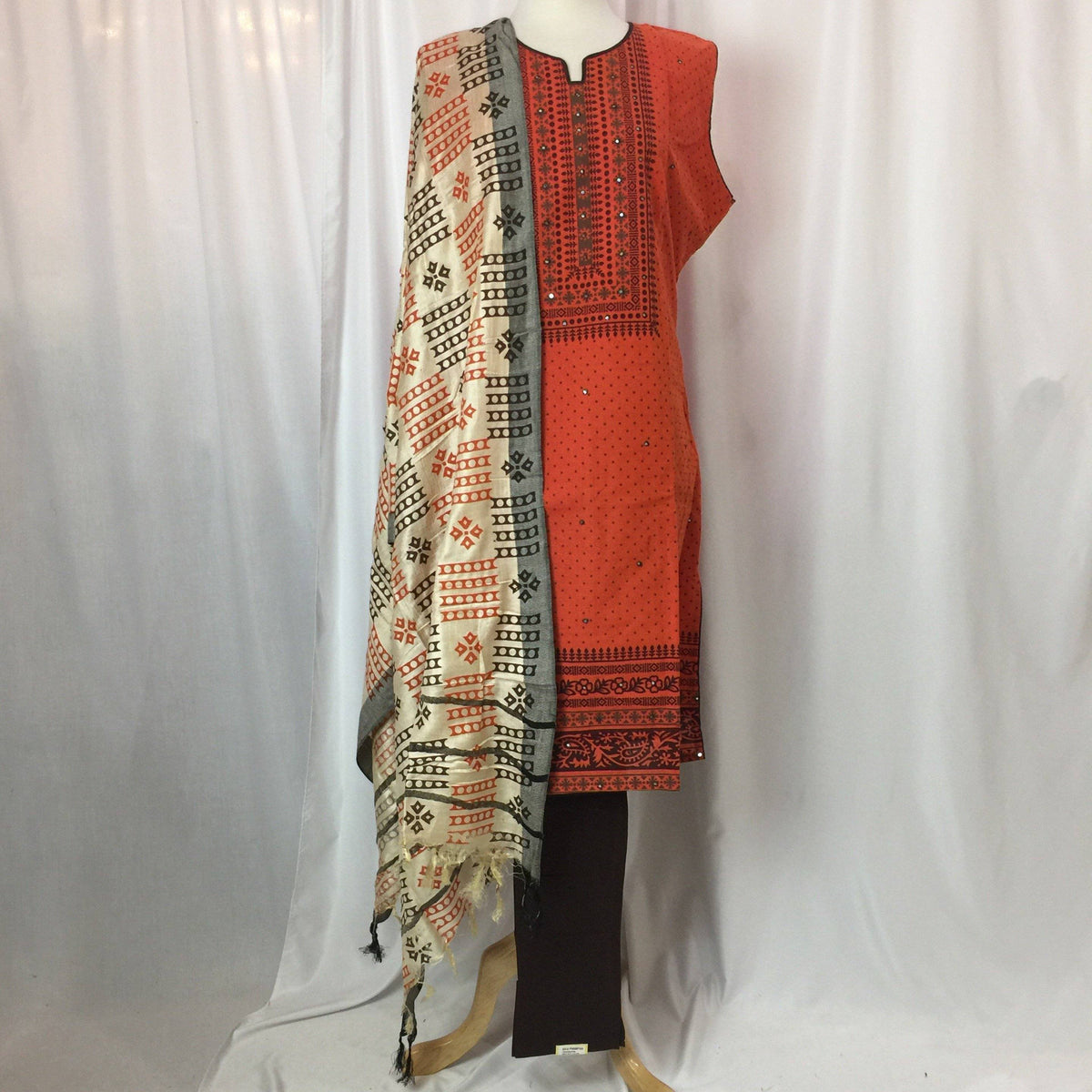 Kurta Churidar Size 52 - Mirage Sarees