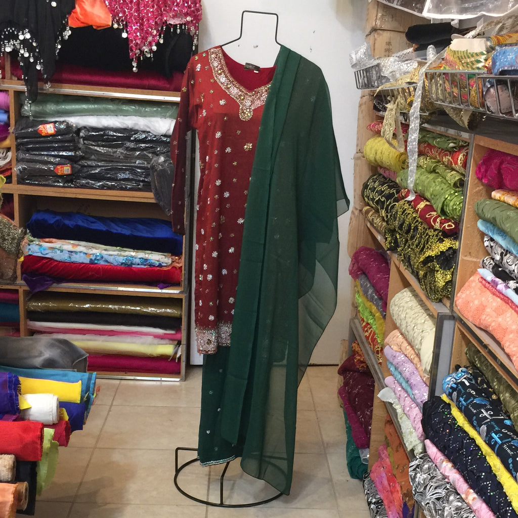 Shalwar Kameez Size 42