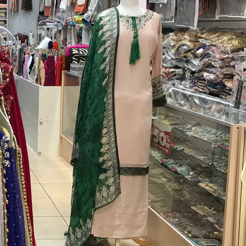 KURTA TROUSER SCARF SIZE X-LARGE