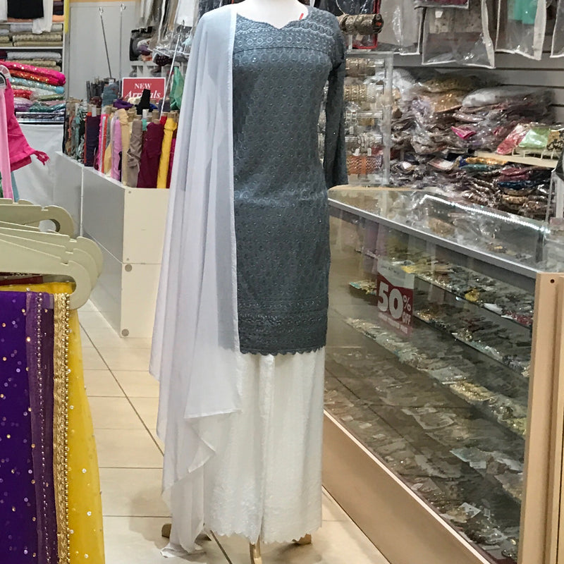 KURTA TROUSER SCARF, SIZE 42
