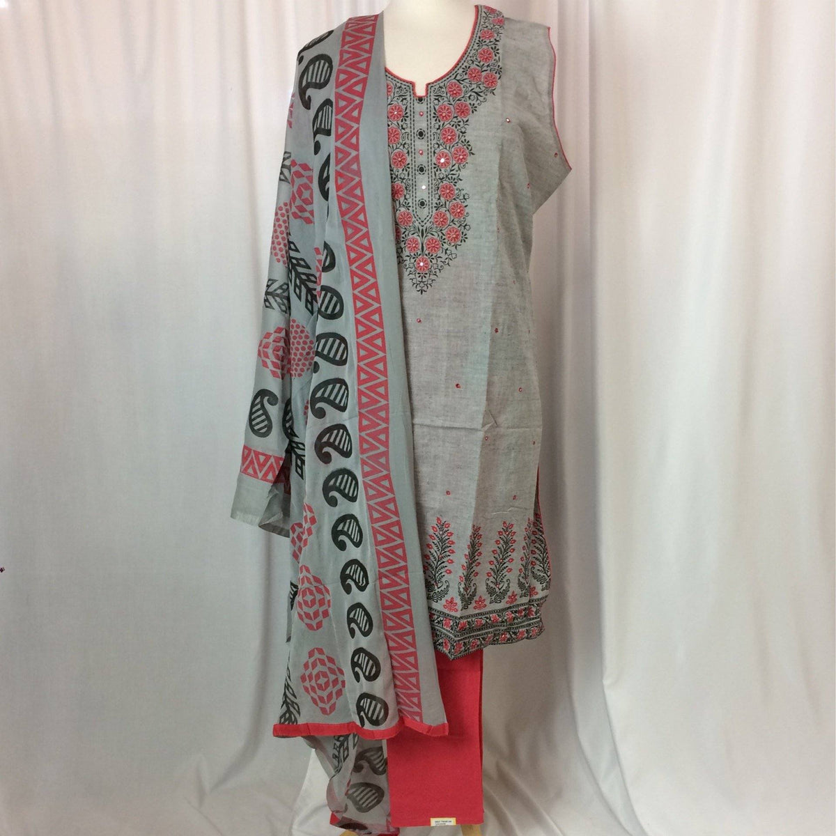 Kurta Churidar Size 48 - Mirage Sarees