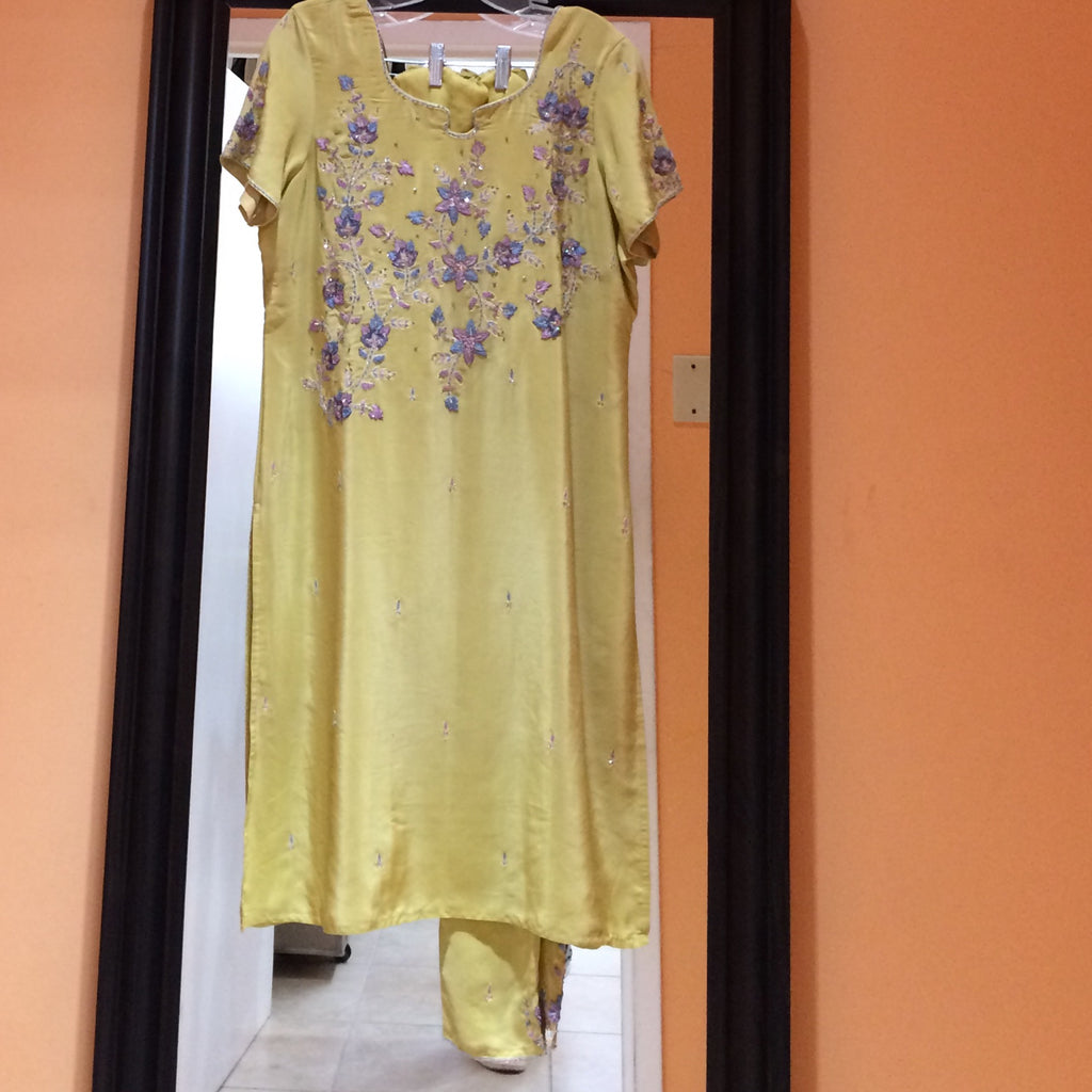 Ladies Chudidar Size 46