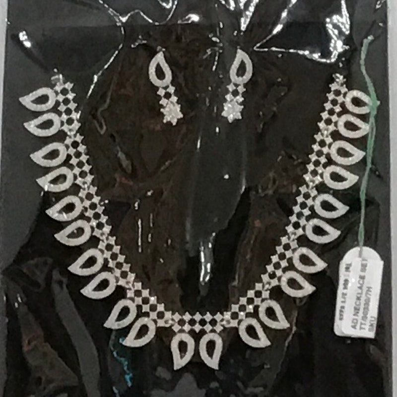 AD NECKLACE SET