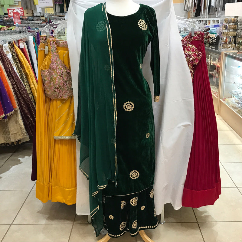 KURTA TROUSER SCARF