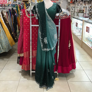 SAREE/READY/BLOUSE