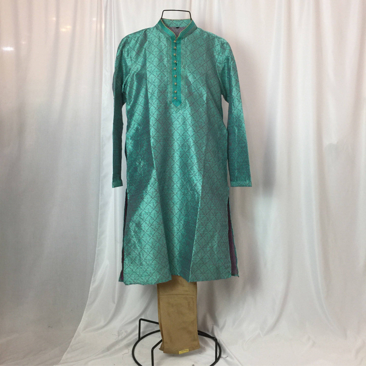 Kurta Pajamas Size 40 - Mirage Sarees