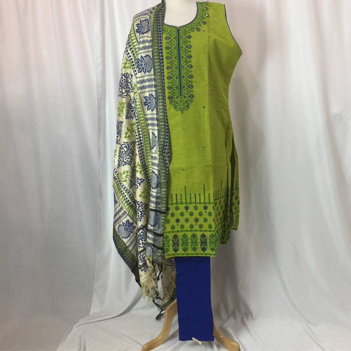 Kurta Churidar Size 40 - Mirage Sarees