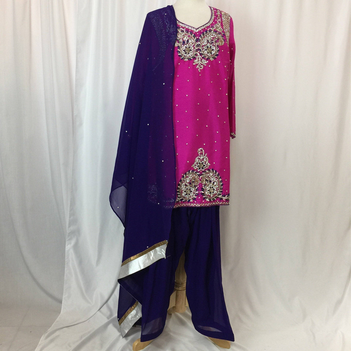 Kurta shalwar size 44 - Mirage Sarees